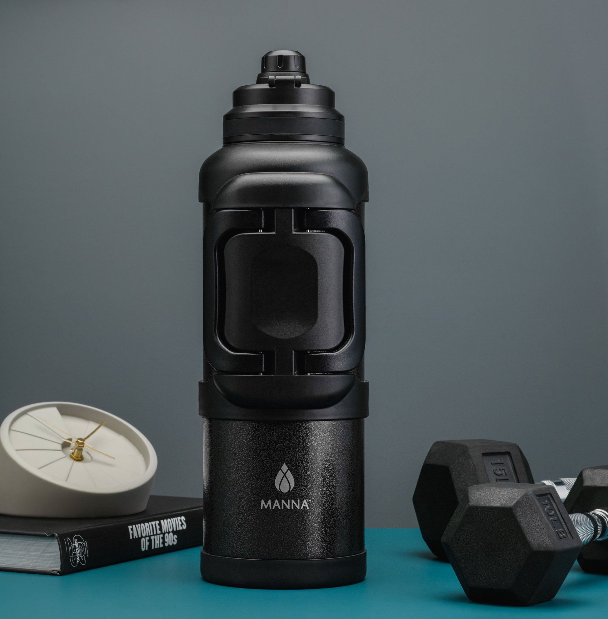 4l-titan-bottle-135-oz-l0 A0029681.jpg