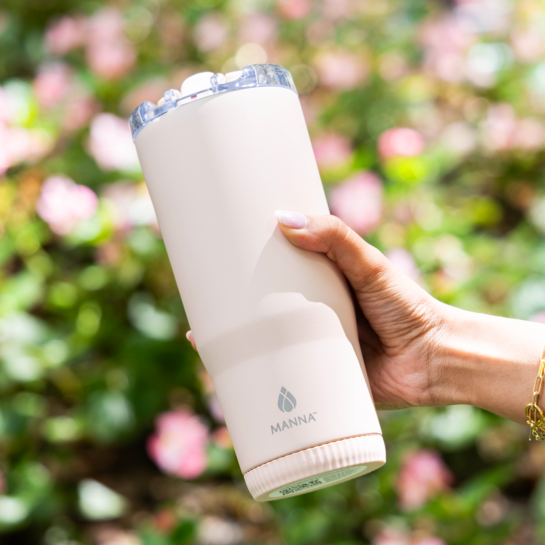 30-oz-groove-tumbler-n5 Core_Home_Manna_Lifestyle_AUG_13-11.png