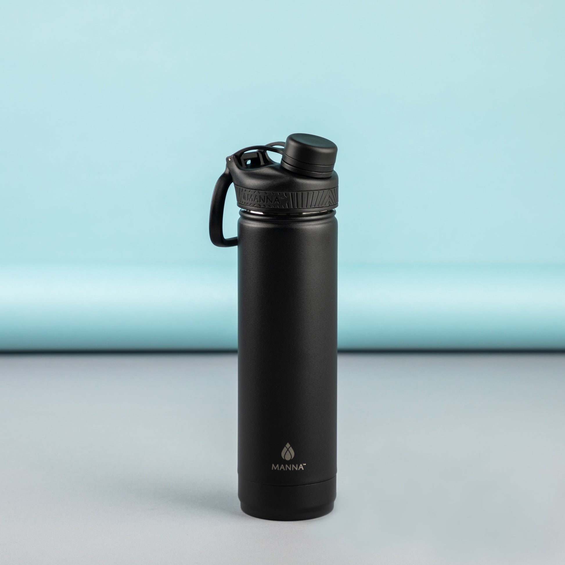 26-oz-saratoga-bottle-k4 MAN_Website_Saratoga_05.jpg